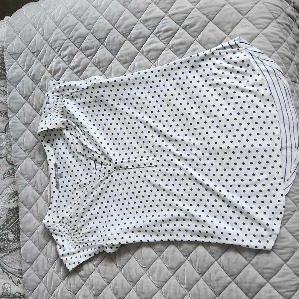 Daniel Rainn knit cap sleeve shirt size small